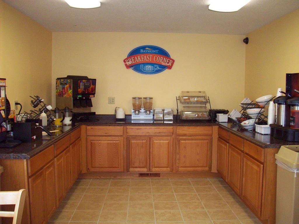 Howard Johnson By Wyndham Atlantic City Egg Harbor Township Hotel Restaurant photo